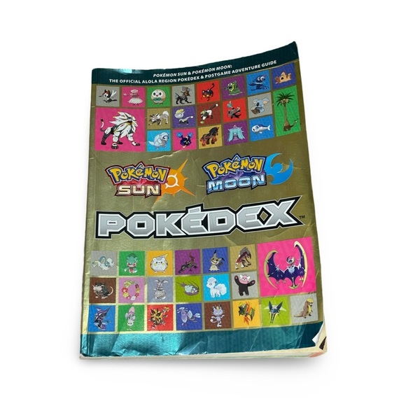 Pokémon Sun & Moon Pokedex Official Alola Region Adventure Guide Book - Picture 1 of 8